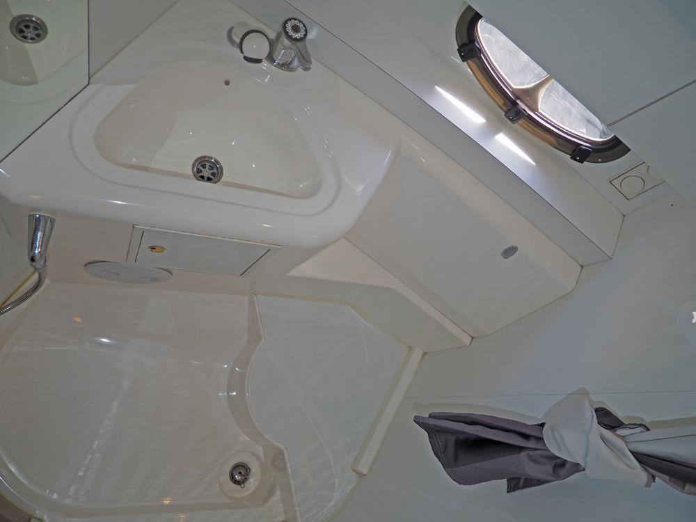 Fore ship, Accommodation